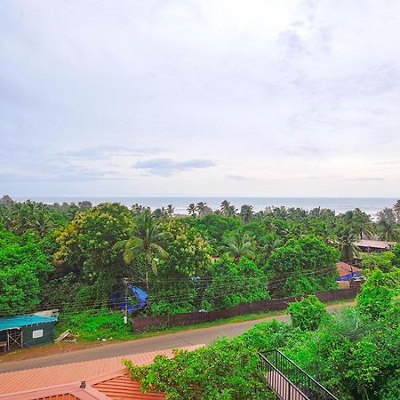 Hotel Fabexpress Vincy Palace, Mandrem Beach Zewnętrze zdjęcie